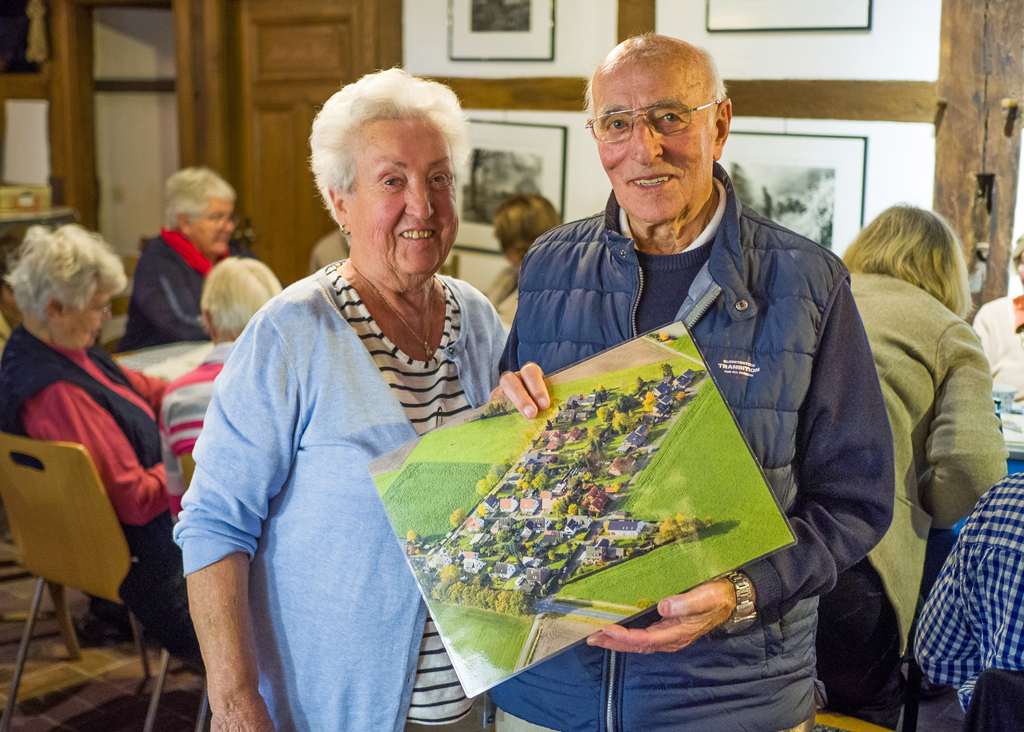 Edmund Teuber erzählt im Heimathaus